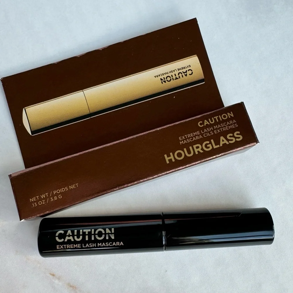 HOURGLASS Caution Extreme Lash Mascara Ultra Black Travel Size NEW BOX Volume